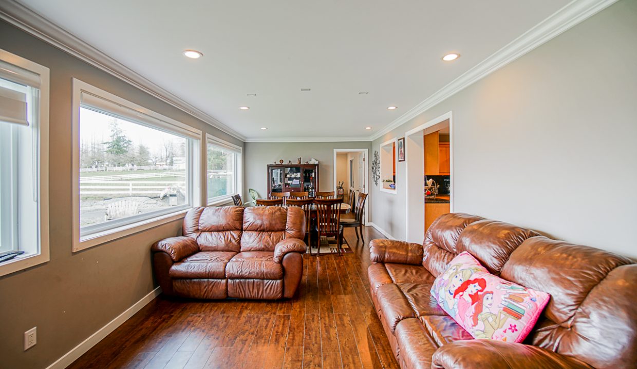 2275 240 Street Langley-18
