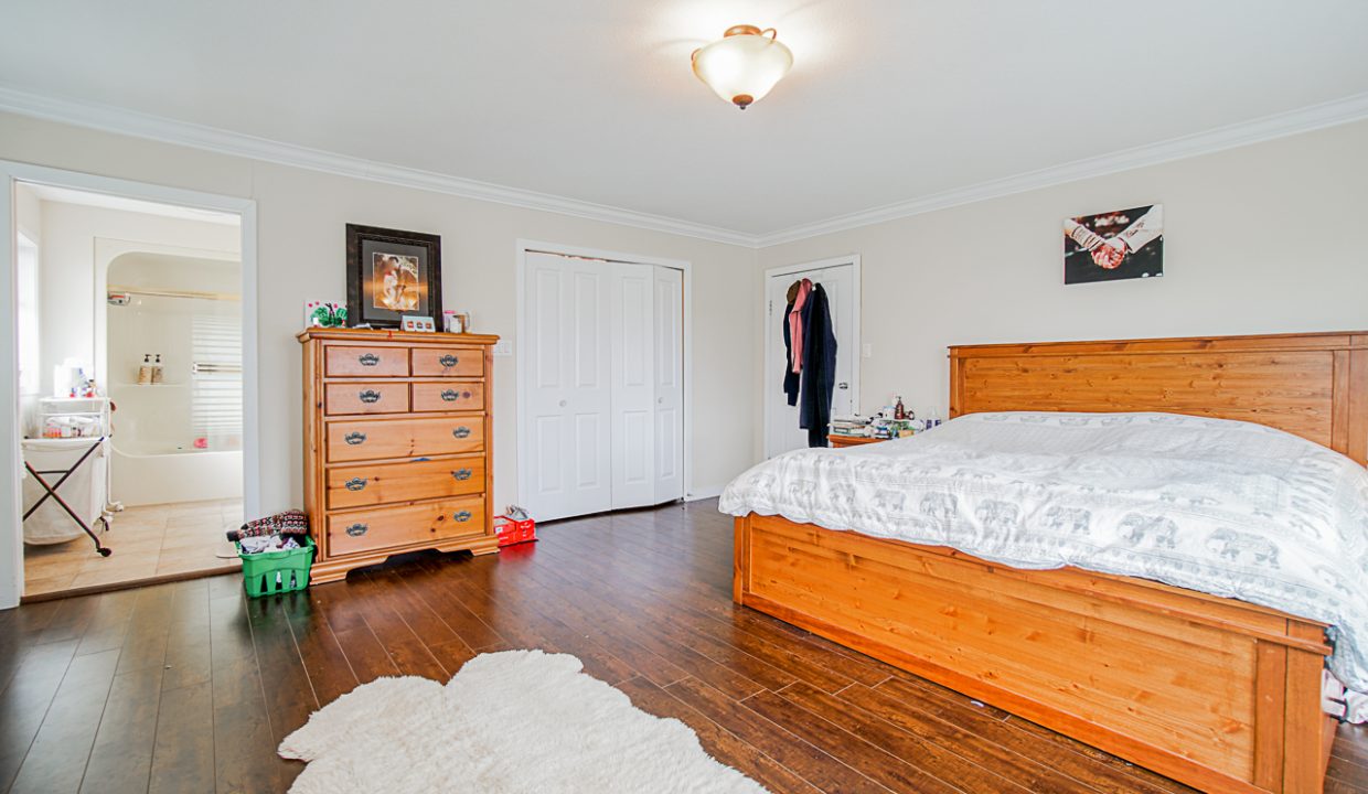 2275 240 Street Langley-21