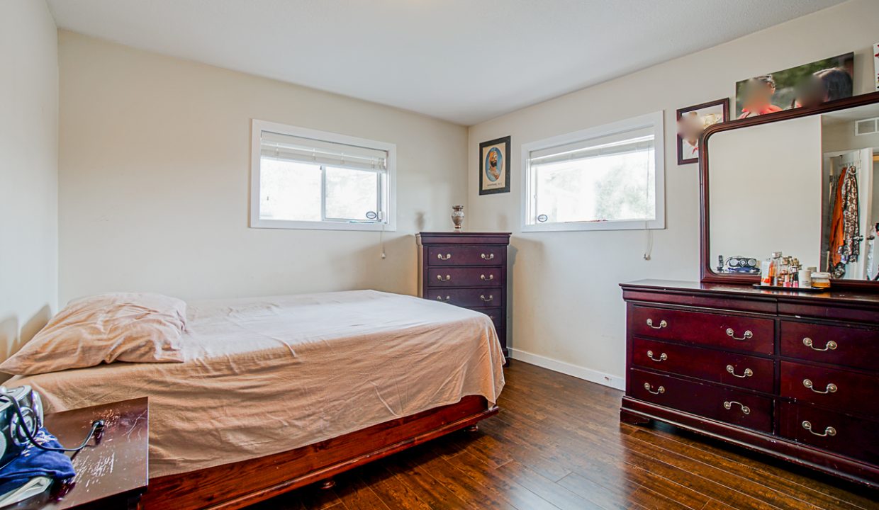 2275 240 Street Langley-27