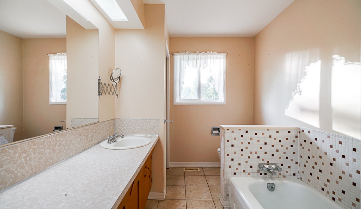 31050 Harris Road Abbotsford-18