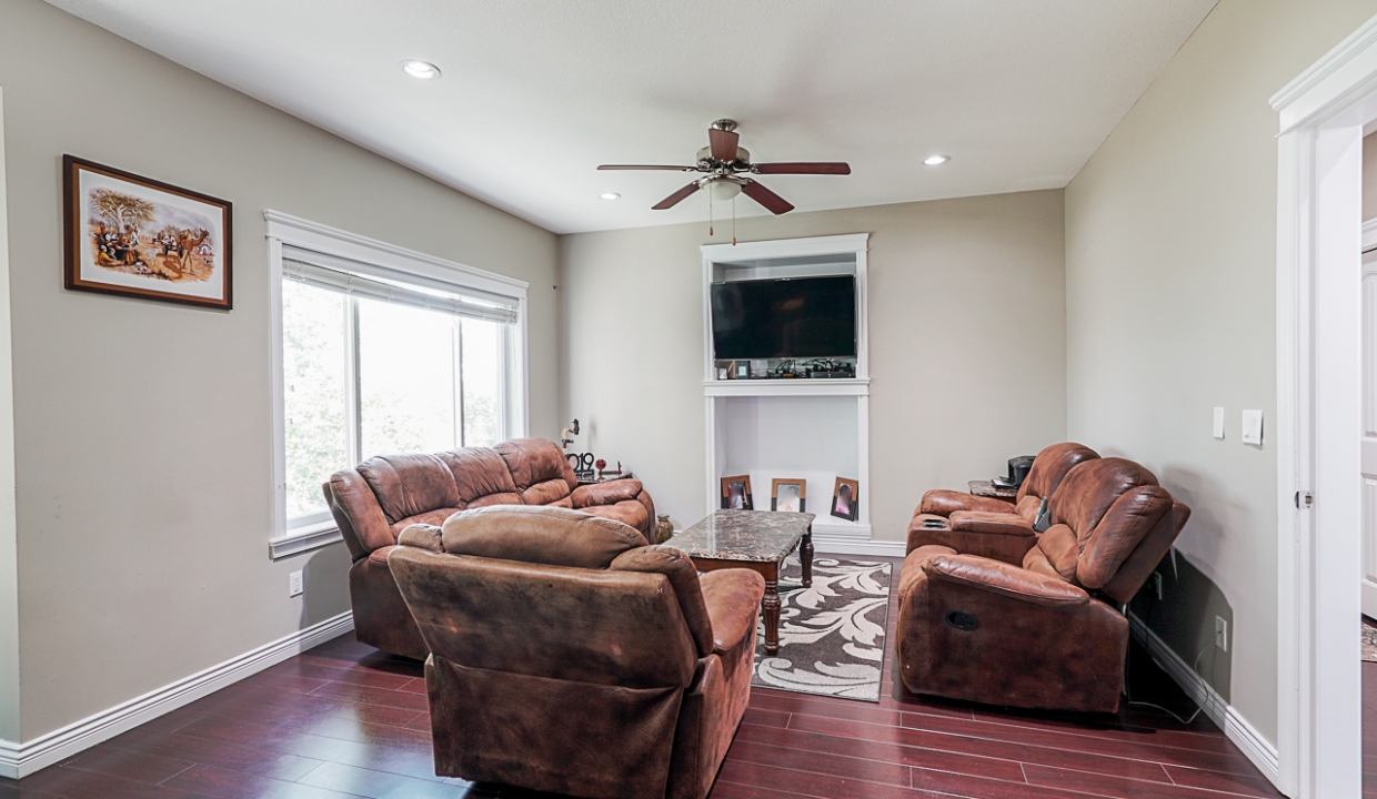 30908 Upper MacLure Road Abbotsford-11