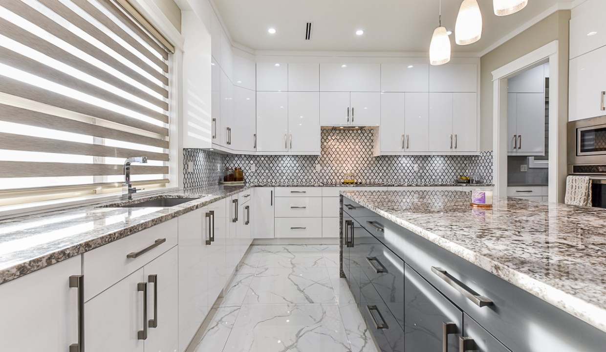 18612 56A Avenue Surrey-17