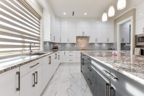 18612 56A Avenue Surrey-17