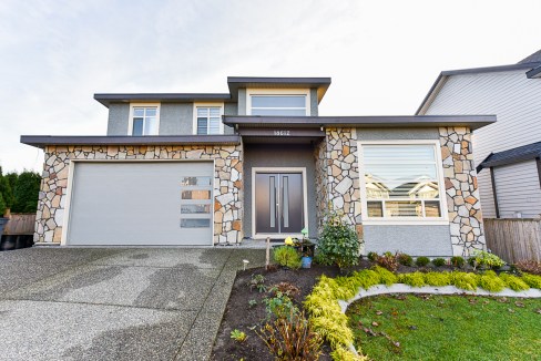 18612 56A Avenue Surrey-2