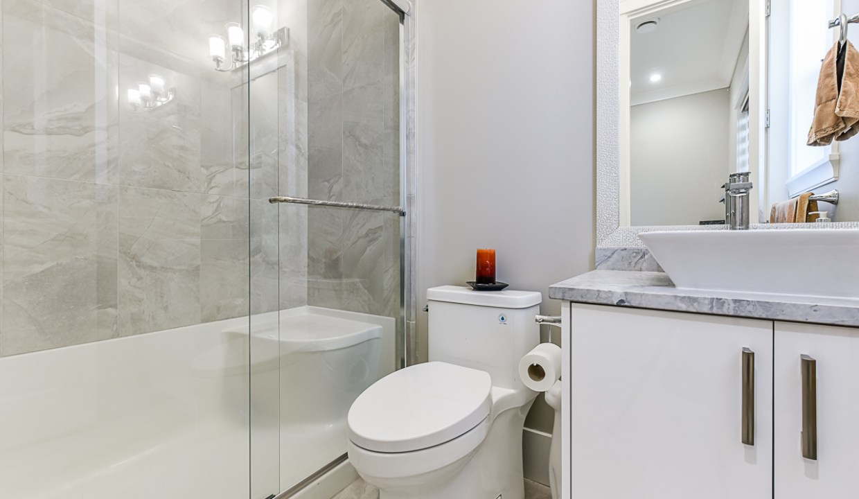 18612 56A Avenue Surrey-26