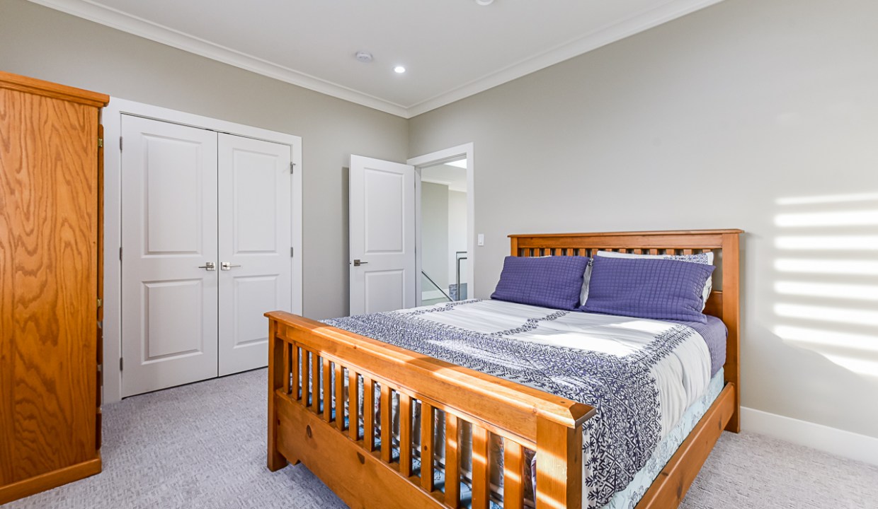 18612 56A Avenue Surrey-37