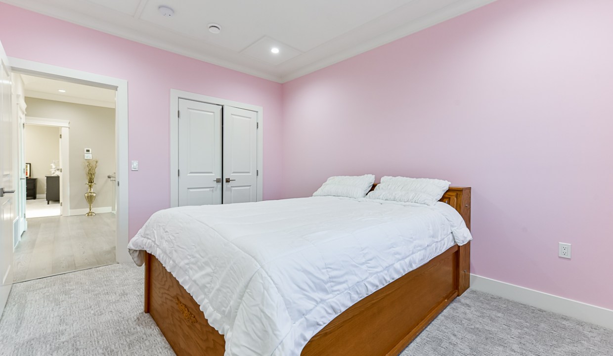 18612 56A Avenue Surrey-38