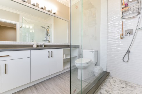 18612 56A Avenue Surrey-43