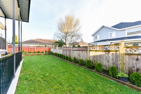 18612 56A Avenue Surrey-46