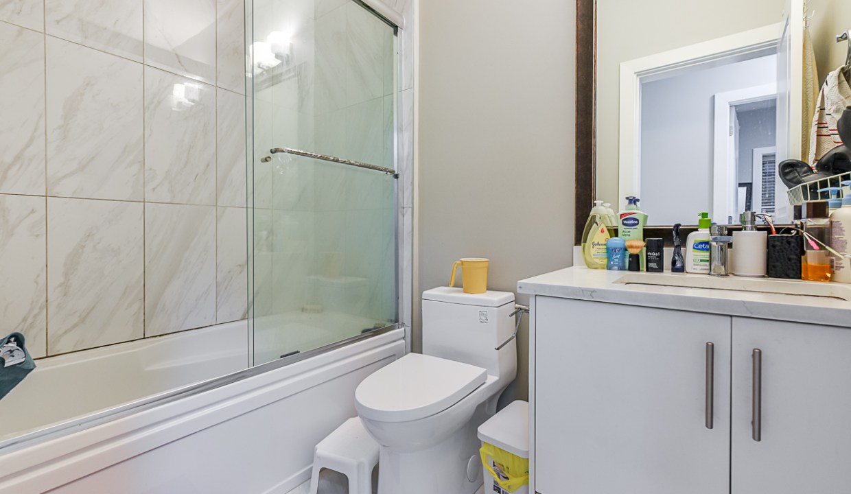 18612 56A Avenue Surrey-61