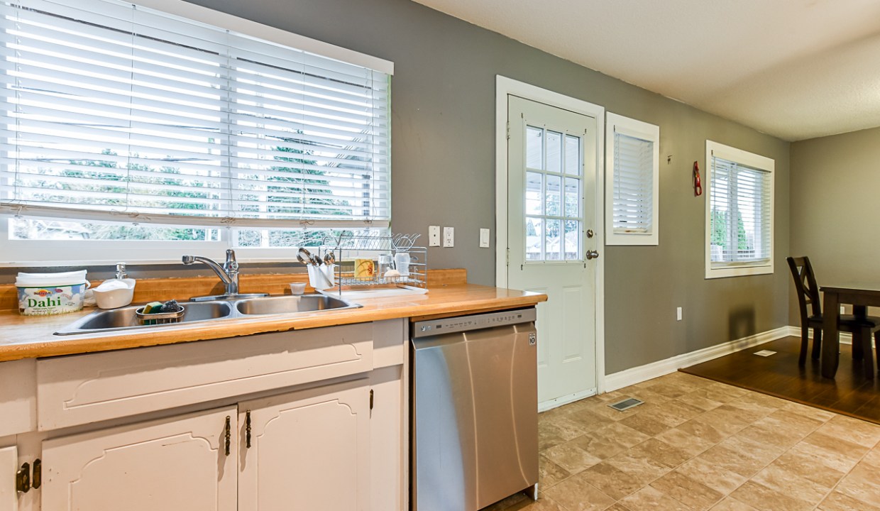 3357 271B Street Langley City-17