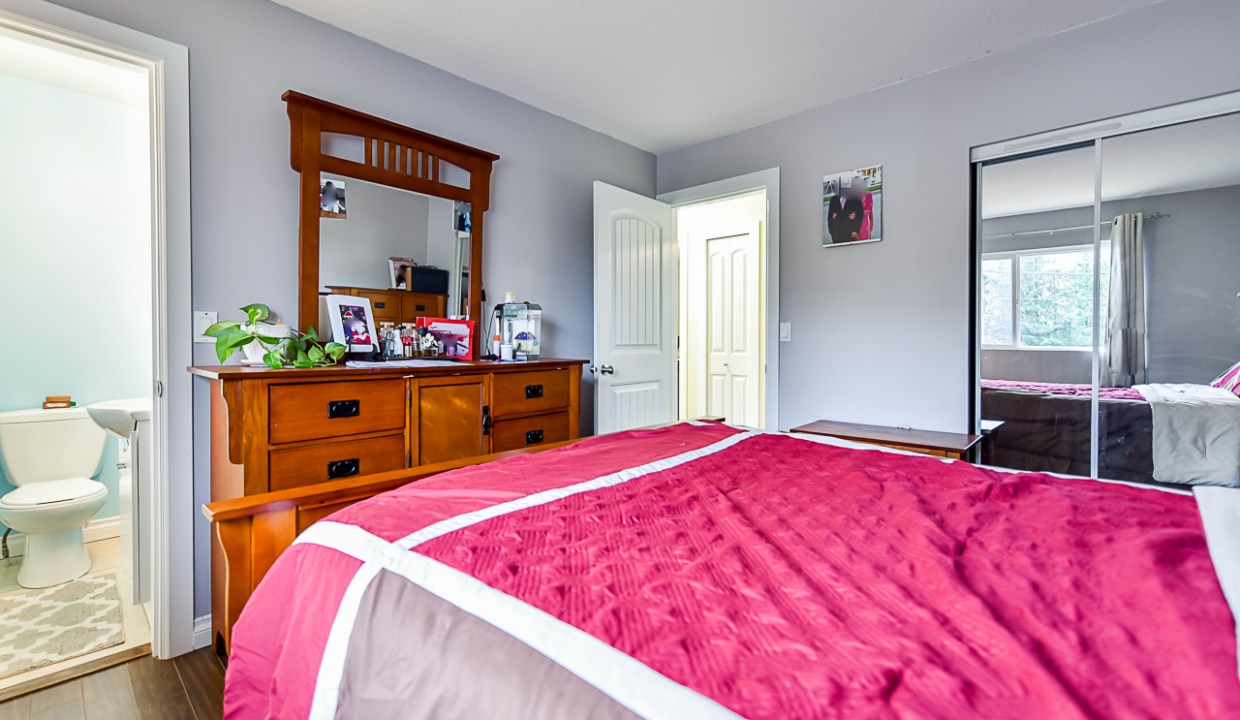 3357 271B Street Langley City-19