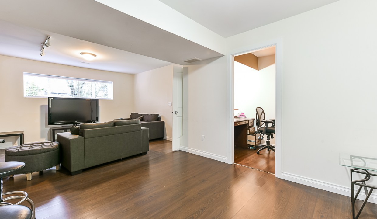 3357 271B Street Langley City-36