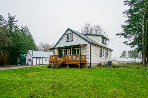 4095 Eckert Street Chilliwack-1