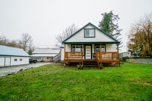 4095 Eckert Street Chilliwack-2