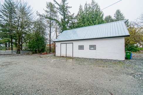 4095 Eckert Street Chilliwack-29