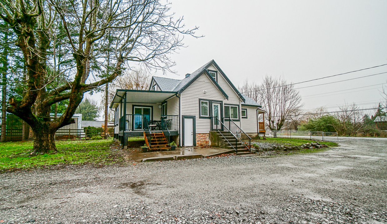4095 Eckert Street Chilliwack-32