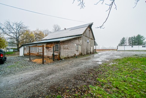 4095 Eckert Street Chilliwack-33