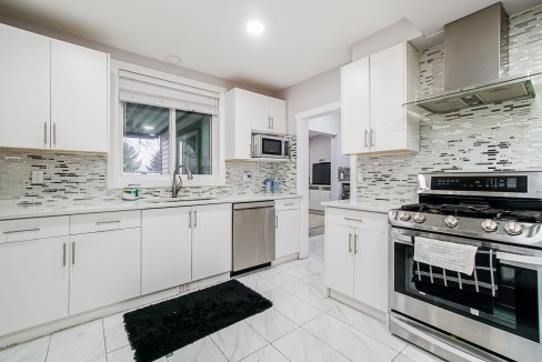 4095 Eckert Street Chilliwack-8