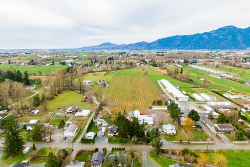 4095 Eckert Street Chilliwack Drone-14