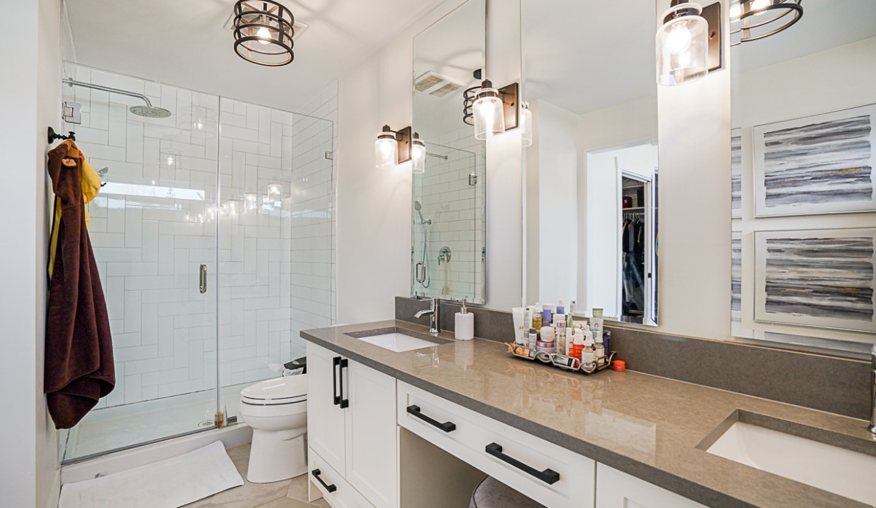 Unit 1 1454 162B Street Surrey-34